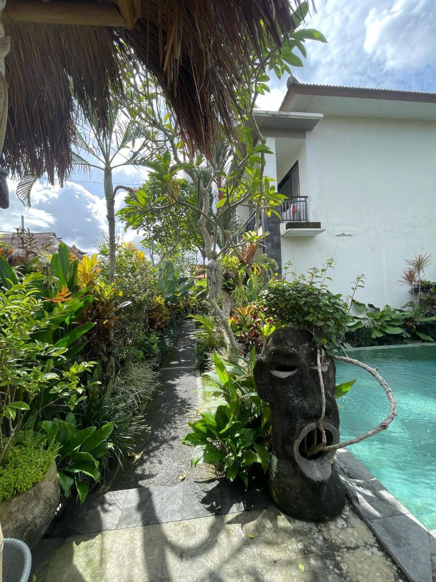 Nugraha Guest House 2 Ubud  Bagian luar foto