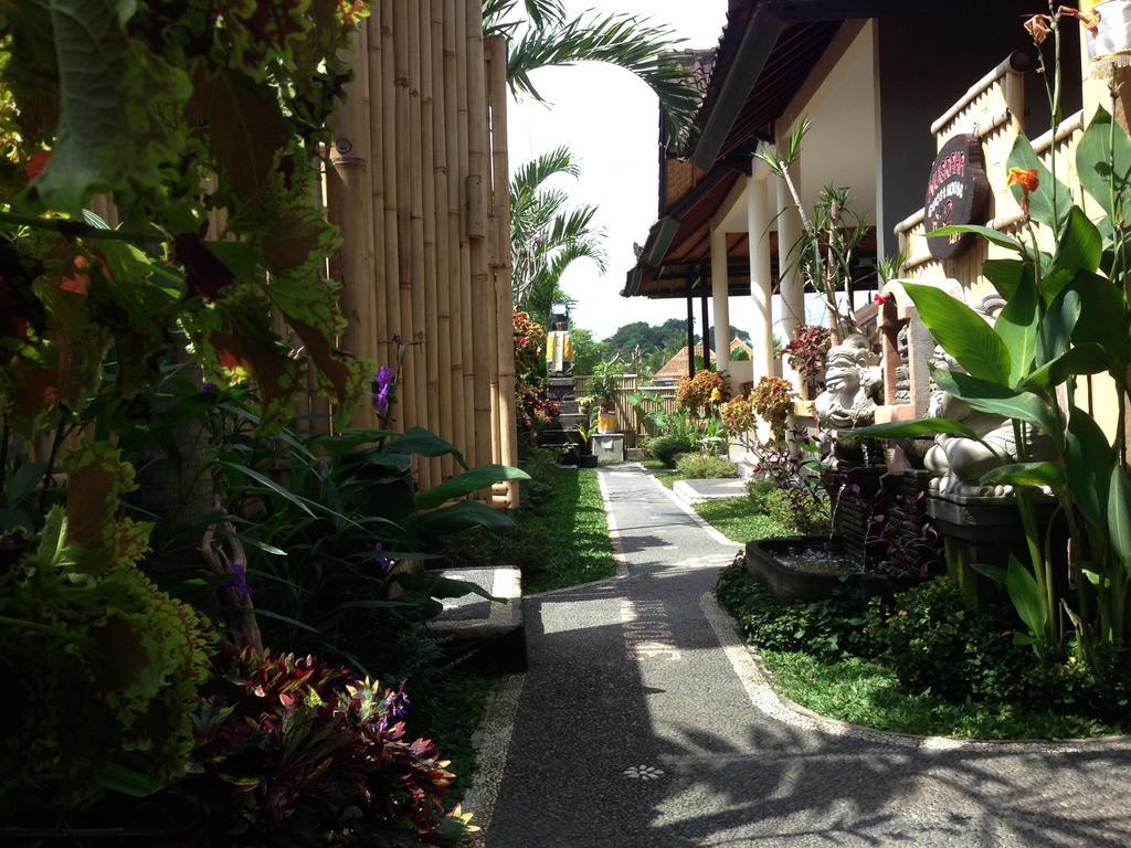 Nugraha Guest House 2 Ubud  Bagian luar foto
